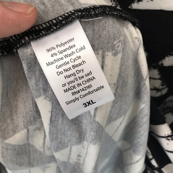 LLR 3xl Carly unicorn black white print EUC - Picture 4 of 4